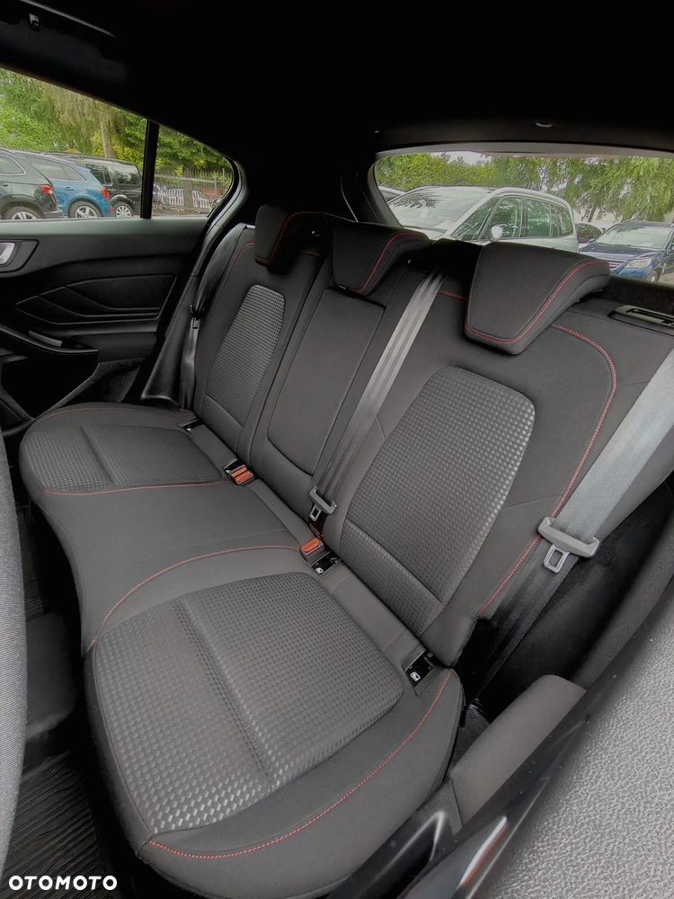 Ford Focus - 18