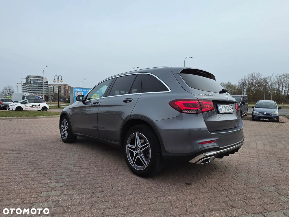Mercedes-Benz GLC 200 d 4-Matic Business Edition - 4