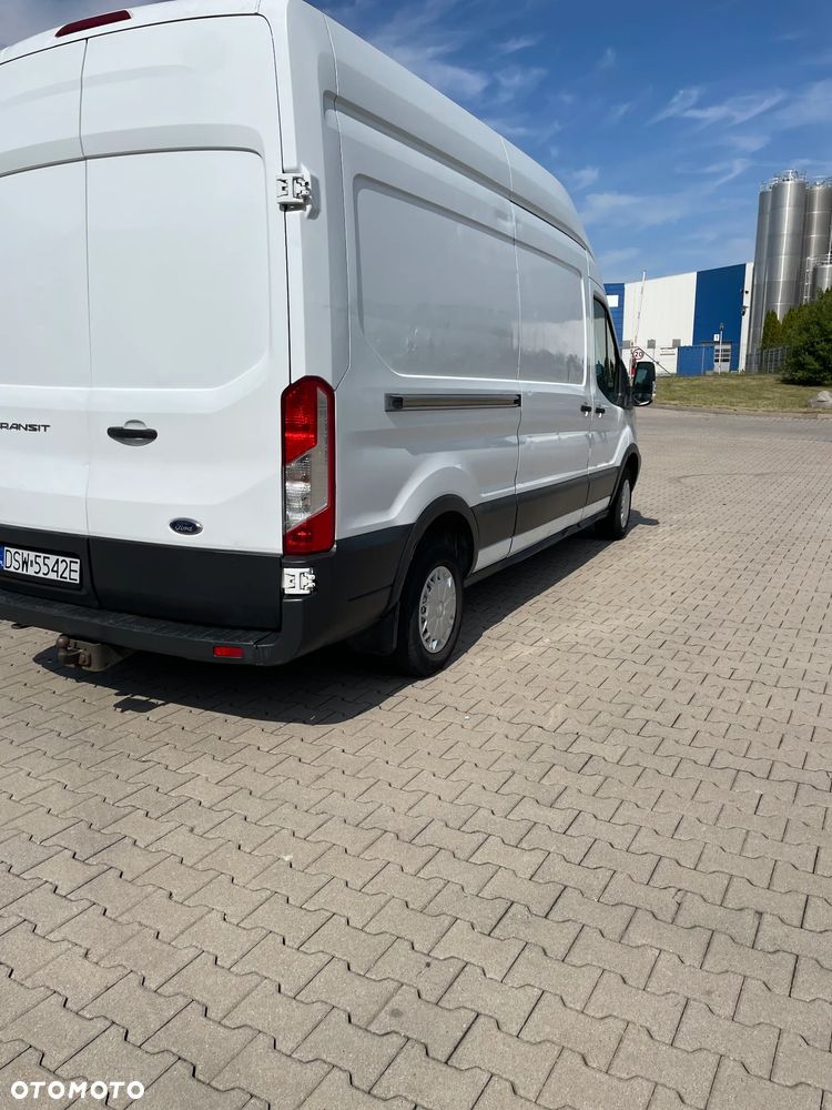Ford Transit - 9