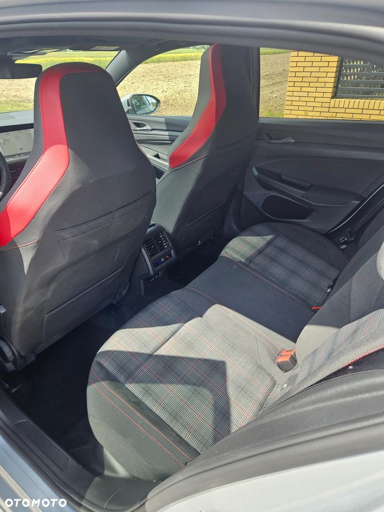 Volkswagen Golf 2.0 TSI OPF DSG GTI - 8