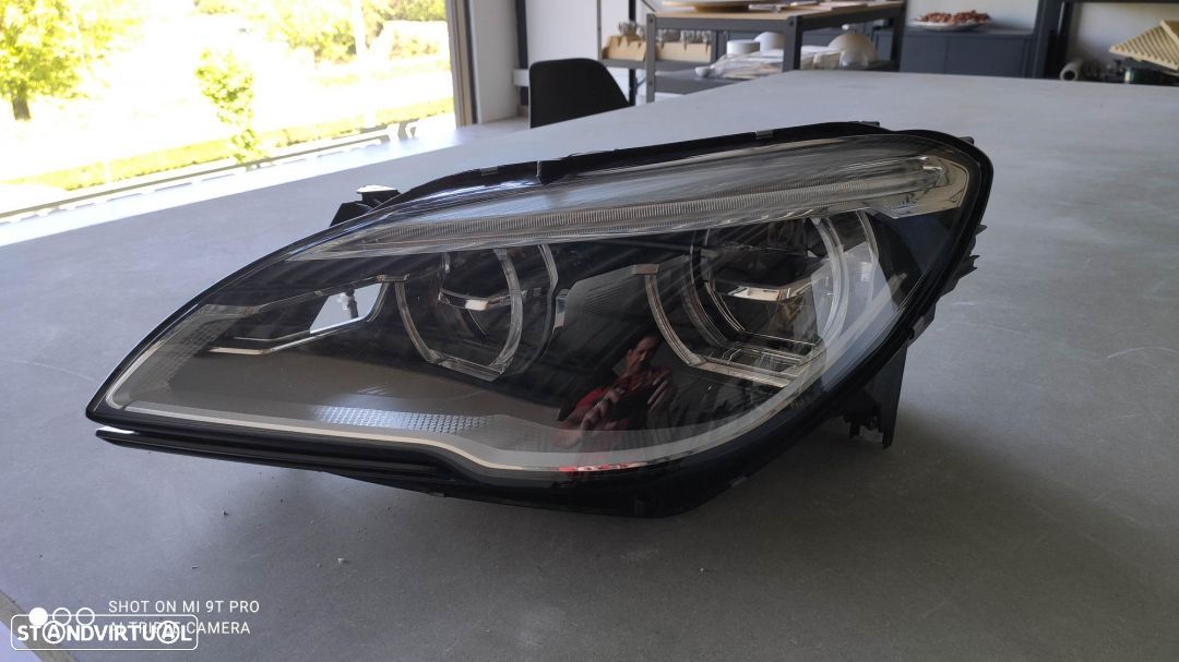 farol esquerdo BMW F12 + F13 LCI full Led Adaptativ - 1