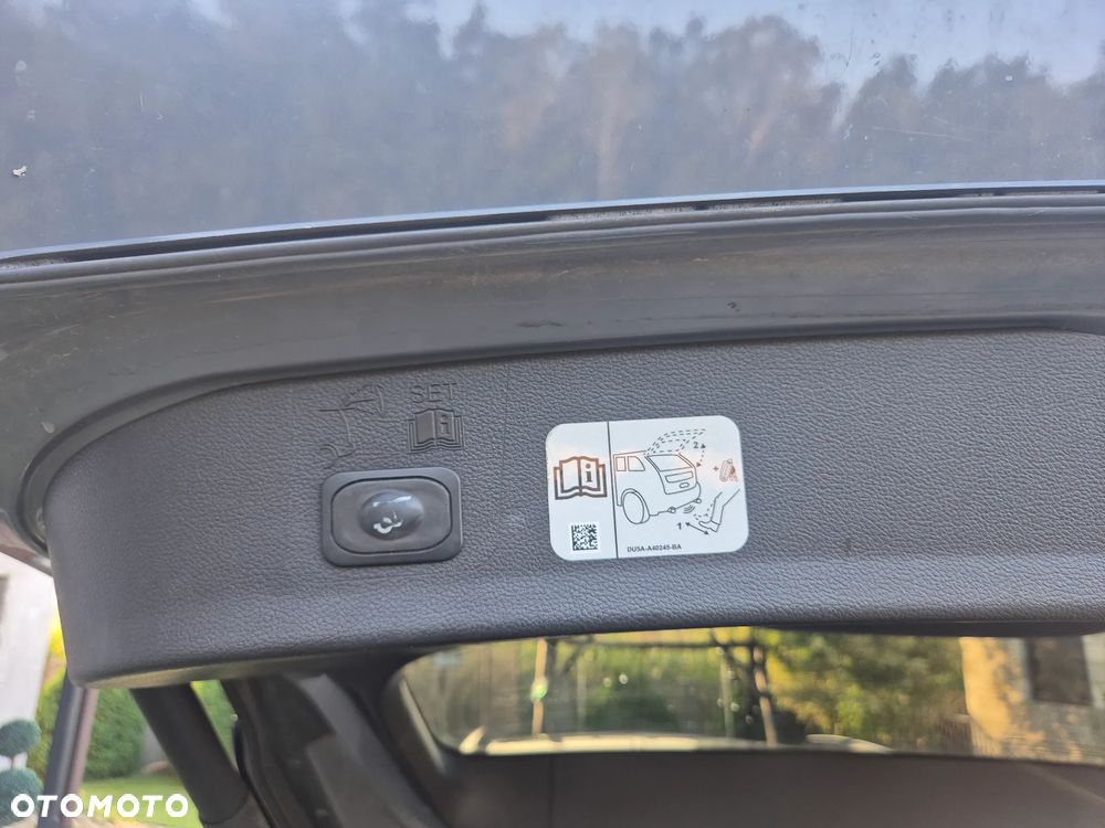 Ford Kuga 2.0 TDCi 4x4 ST-Line - 11