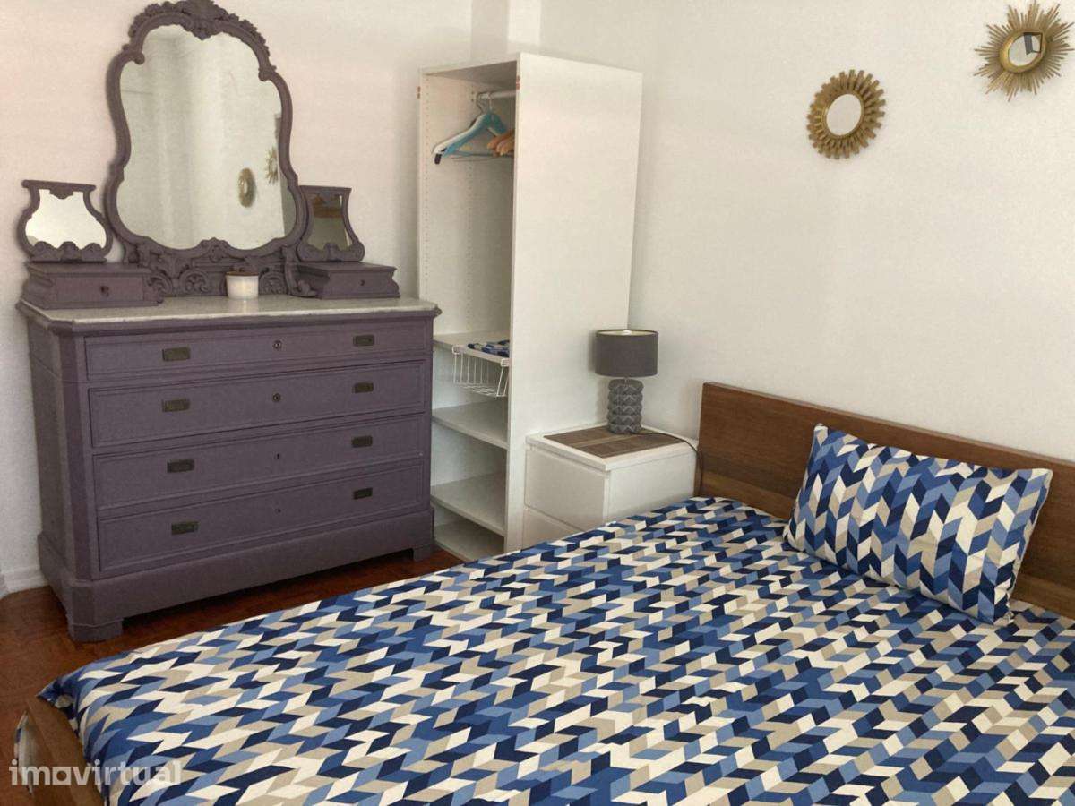 Quarto - localizado em Paço de Arcos Lisbon - Grande imagem: 4/11