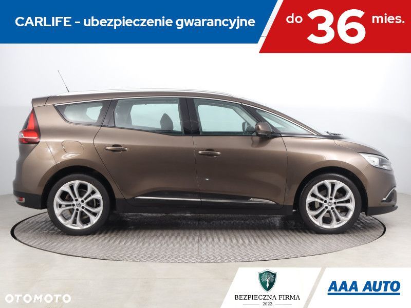 Renault Grand Scenic - 8