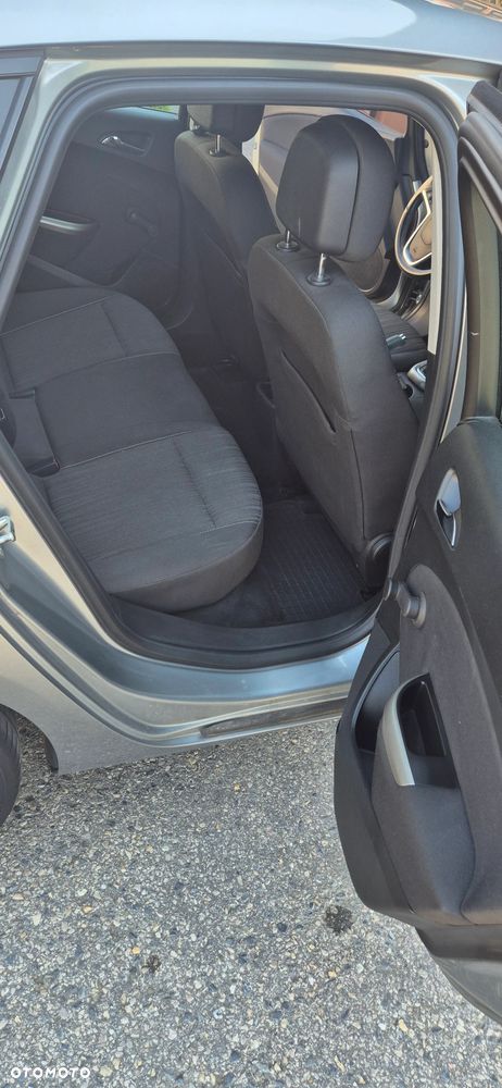 Opel Astra - 6