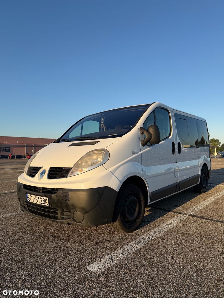 Renault Trafic - 2