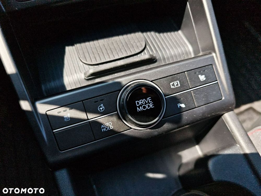 Hyundai Kona - 17