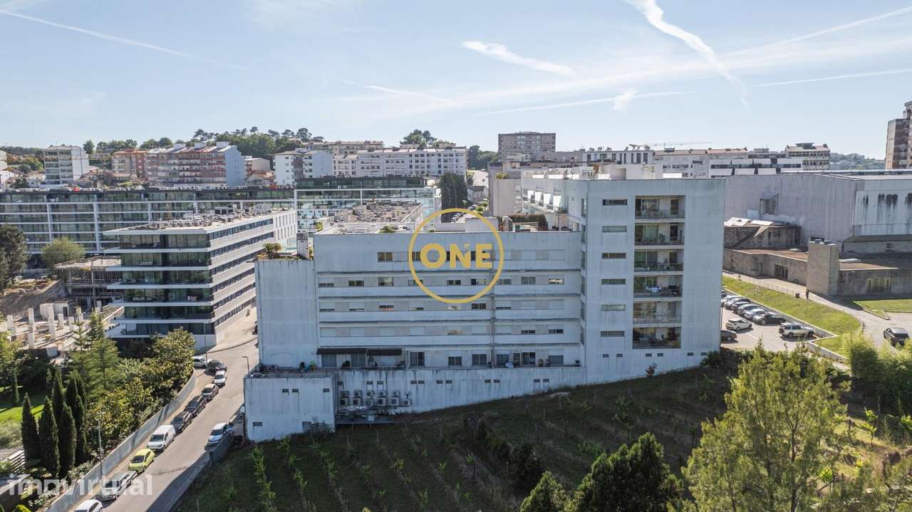 Apartamento T5 de Excelência no Centro de Santo Tirso - Grande imagem: 2/36