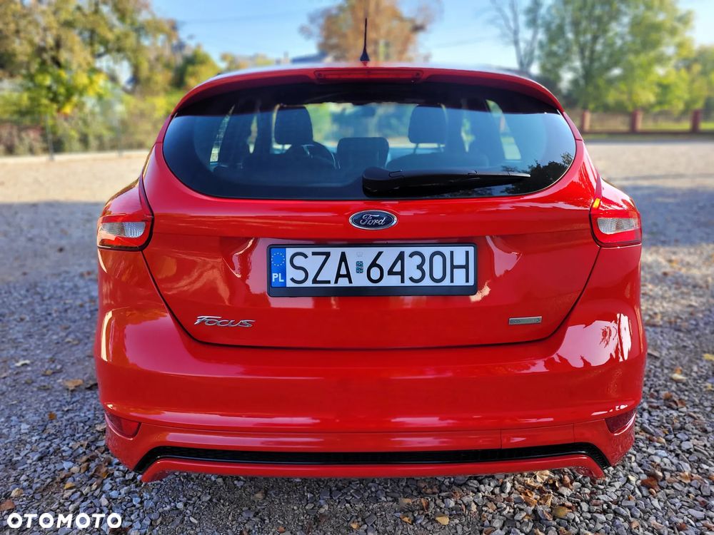Ford Focus - 28