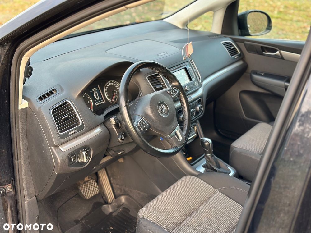 Volkswagen Sharan 2.0 TDI Highline DSG - 11