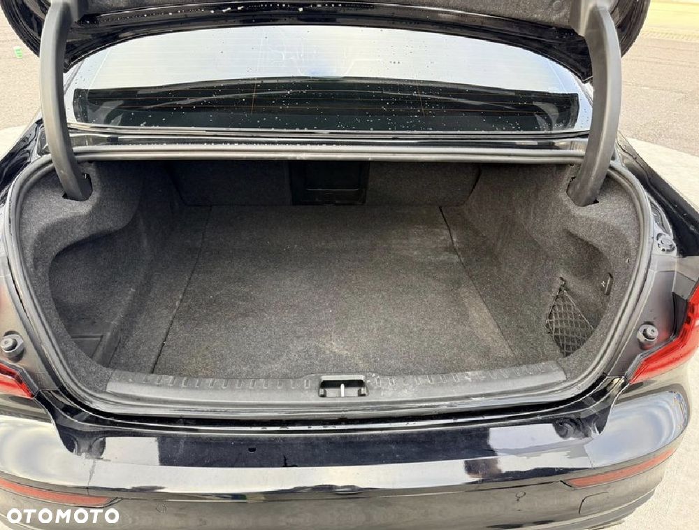 Volvo S60 T6 AWD Momentum Pro - 3