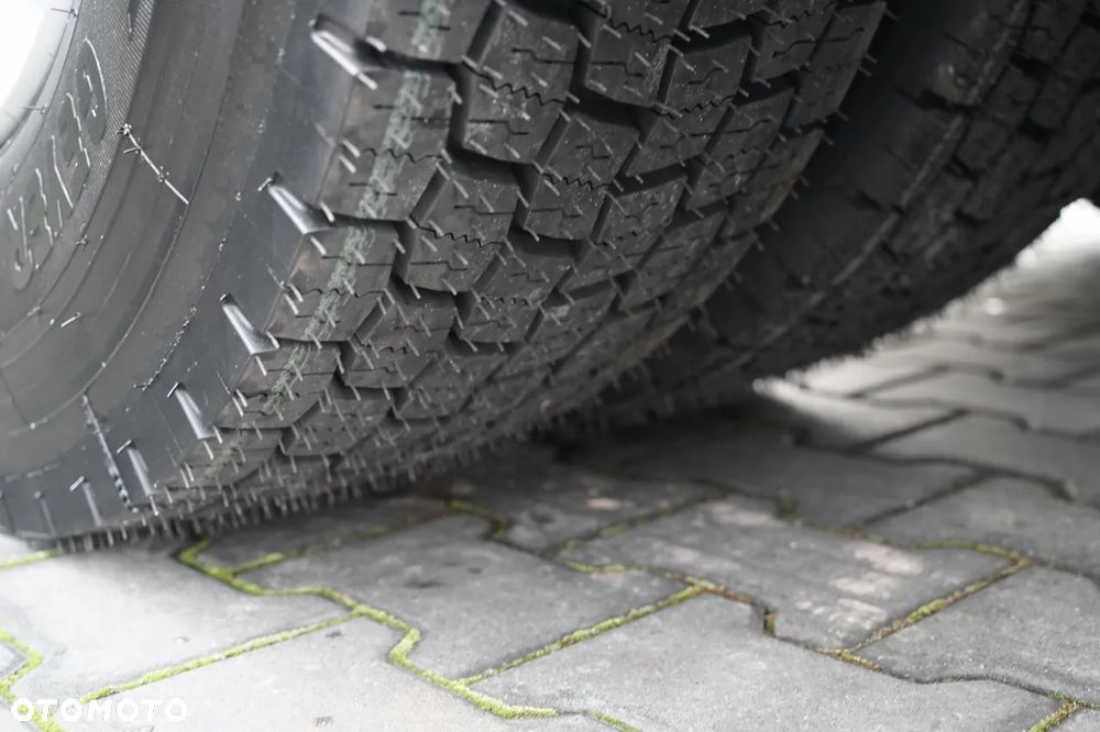 Iveco S-WAY / 480 / RETARDER / KLIMA POSTOJOWA / OPONY 100% - 19