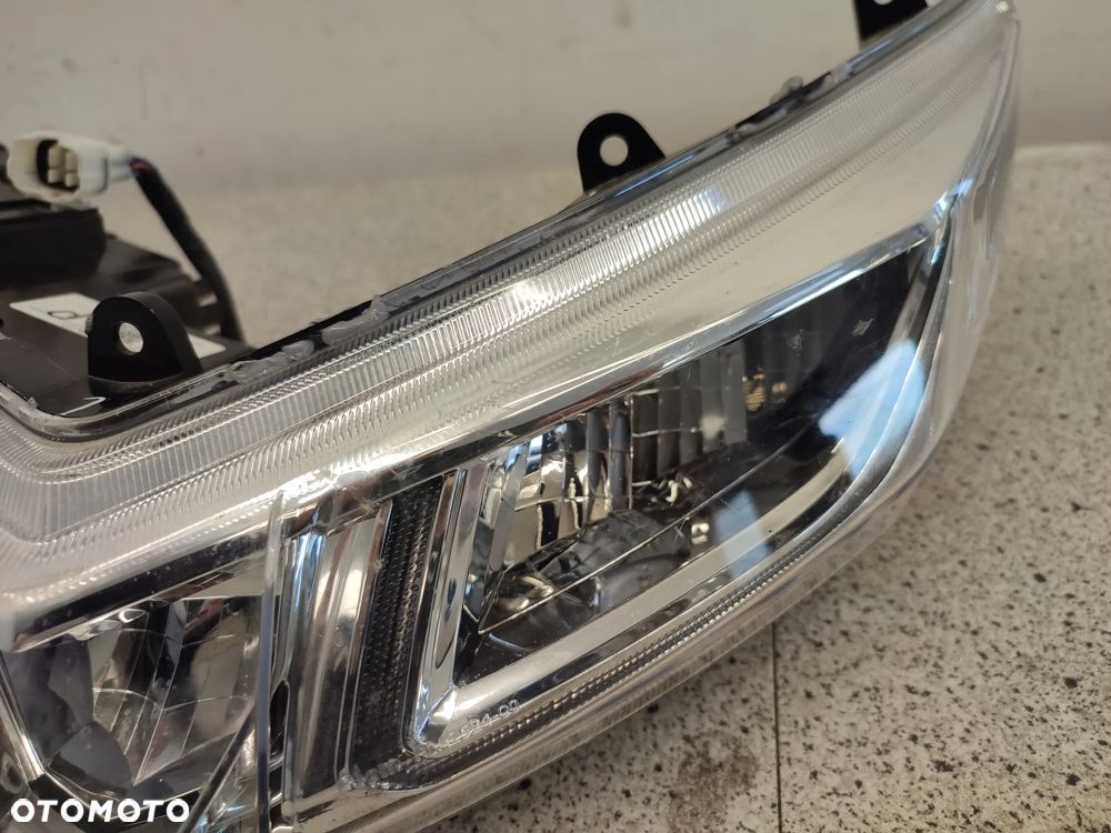 Lampa przód, przednia, reflektor Aprilia Tuona 125 RS125 RS 125 - 16