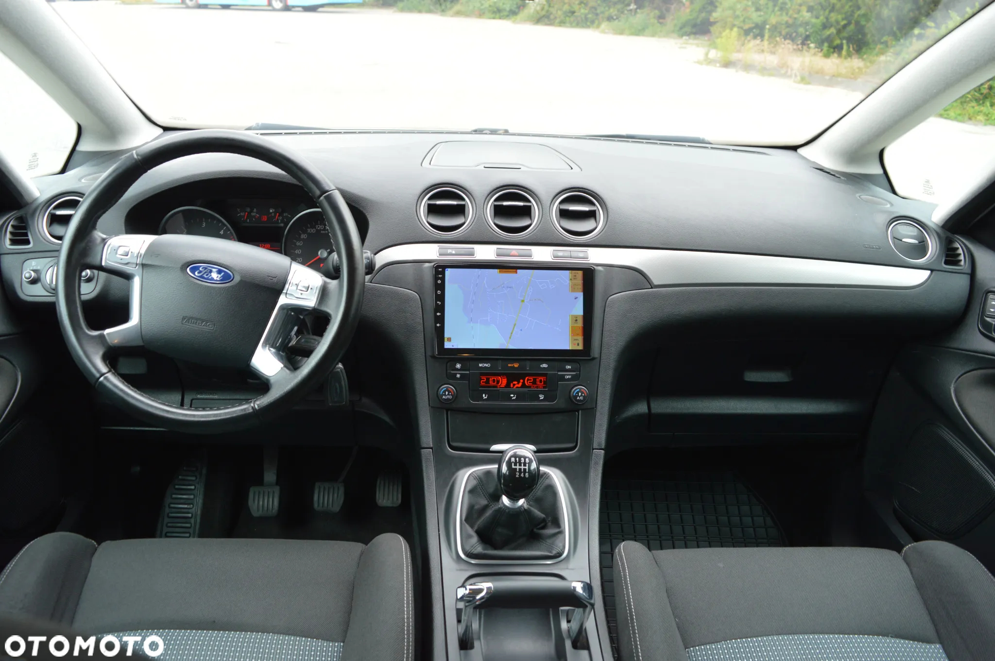 Ford S-Max 2.0 TDCi Titanium - 14