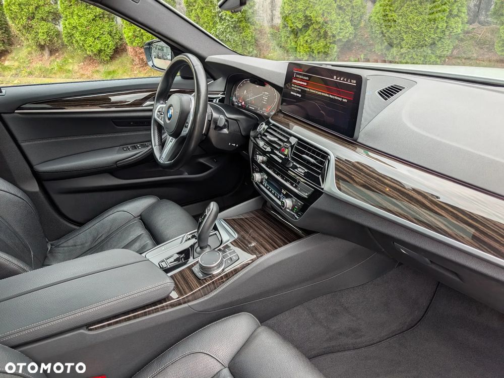 BMW Seria 5 - 17