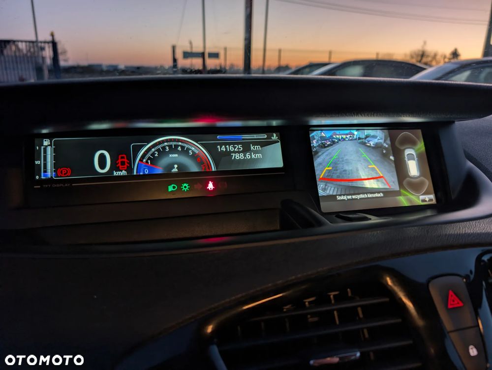 Renault Scenic ENERGY TCe 115 S&S Bose Edition - 12