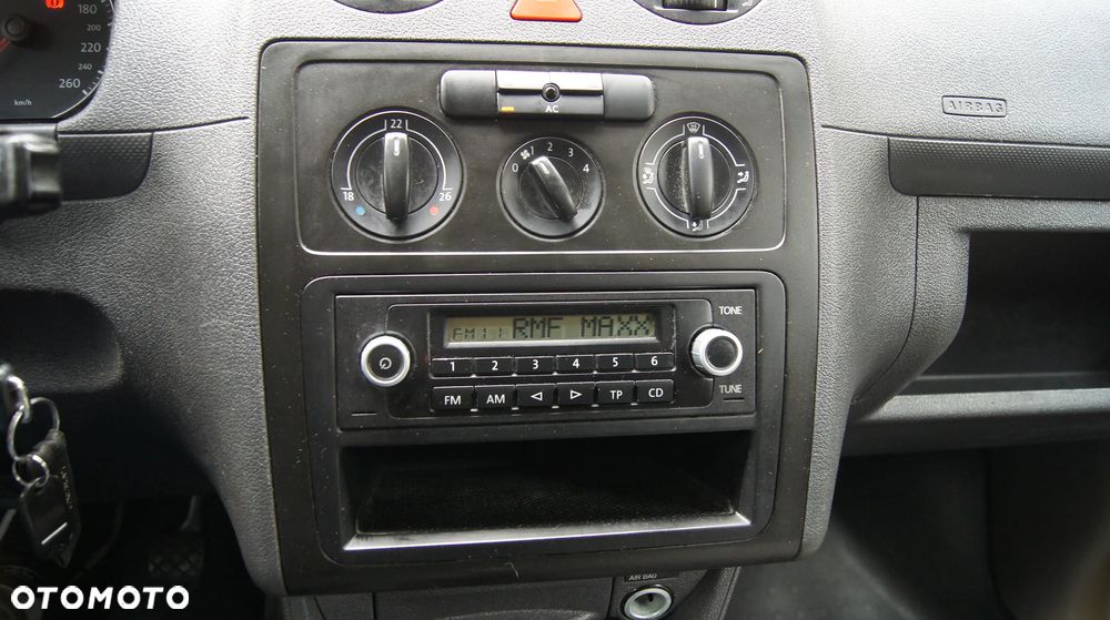 Volkswagen CADDY - 19