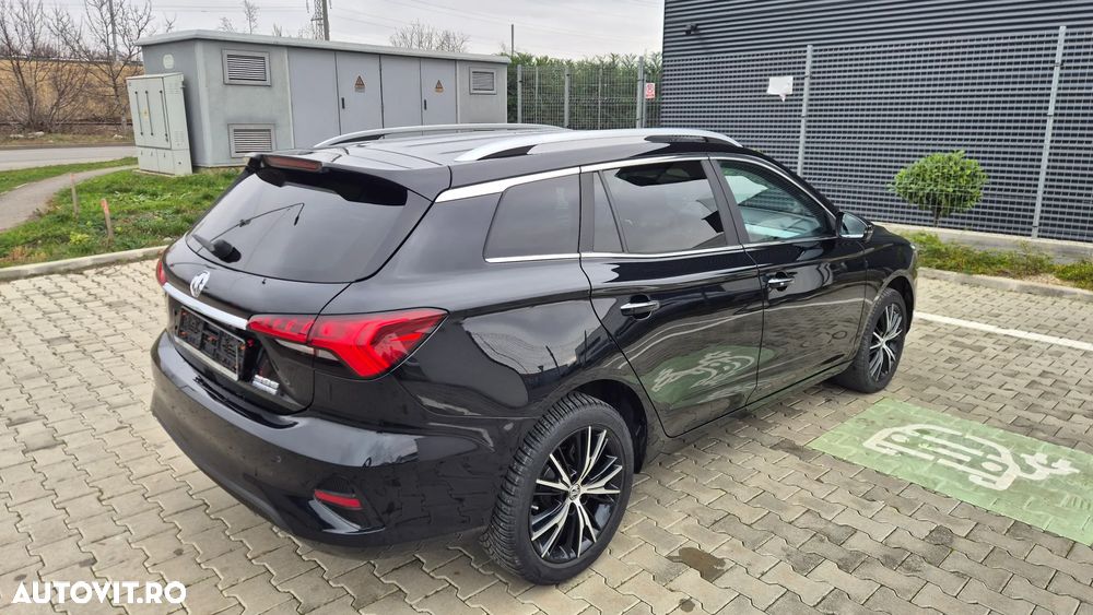 MG MG5 5 Standard Luxury - 36