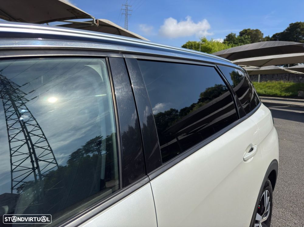 Peugeot 5008 - 21