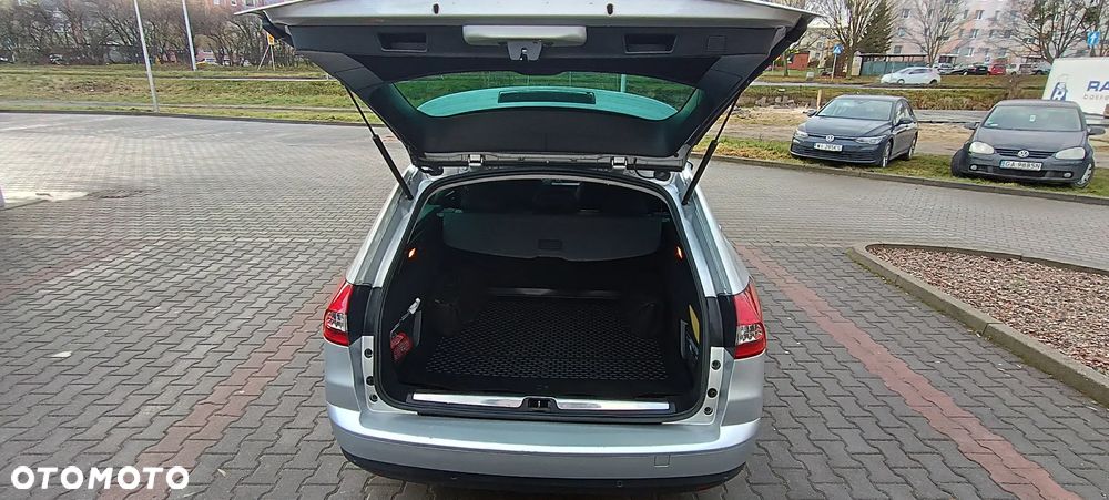 Citroën C5 HDi 135 FAP Confort - 7