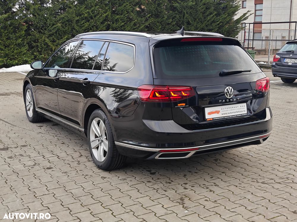 Volkswagen Passat 2.0 TDI SCR DSG Elegance - 4