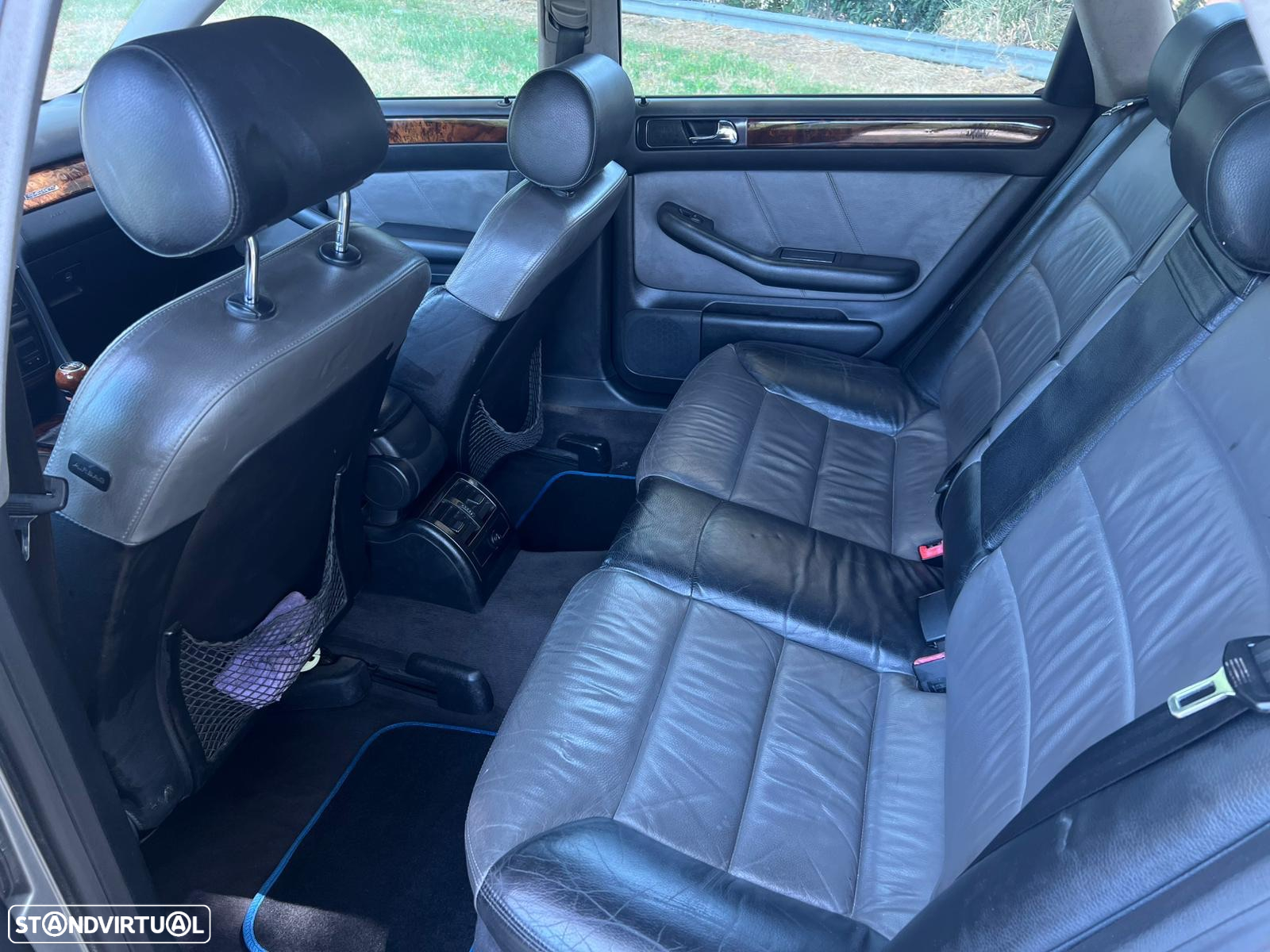 Audi A6 Allroad Quattro 2.5 TDI - 12