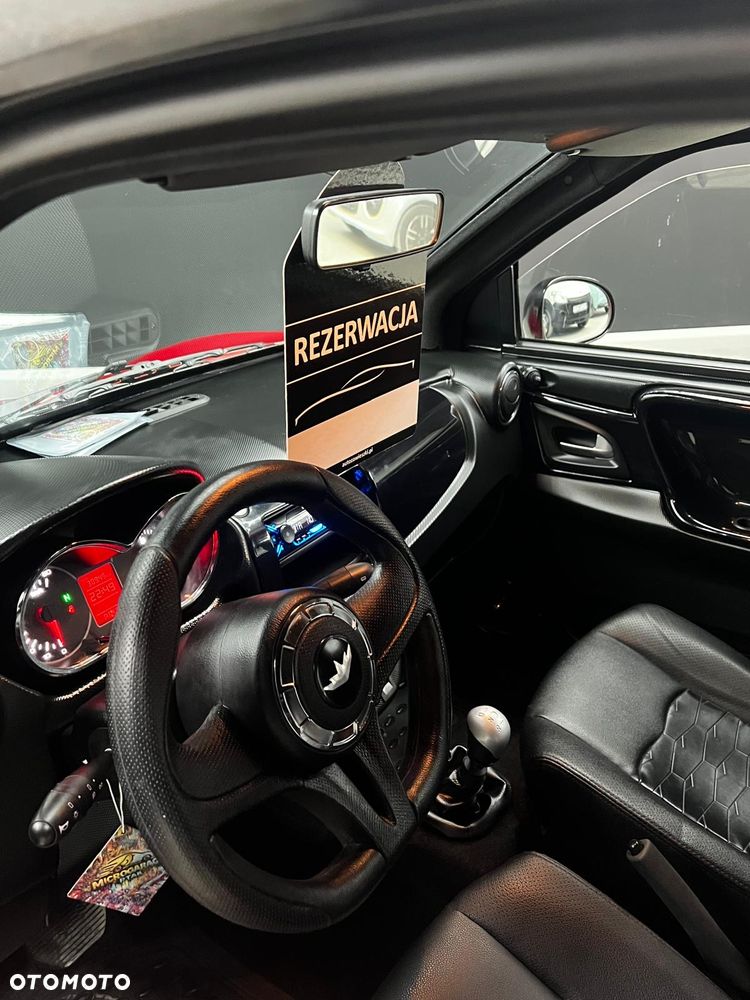 Microcar M.GO - 9