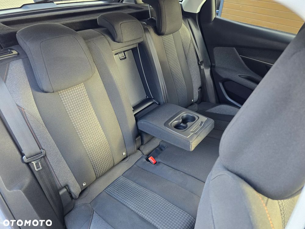 Peugeot 3008 - 14
