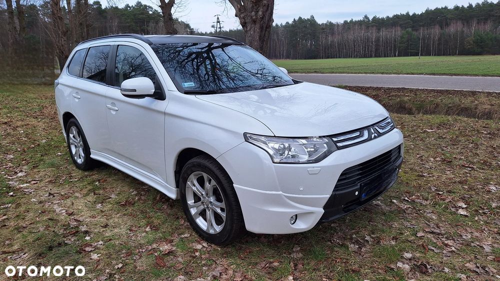 Mitsubishi Outlander 2.2 DID Intense + 4WD - 1