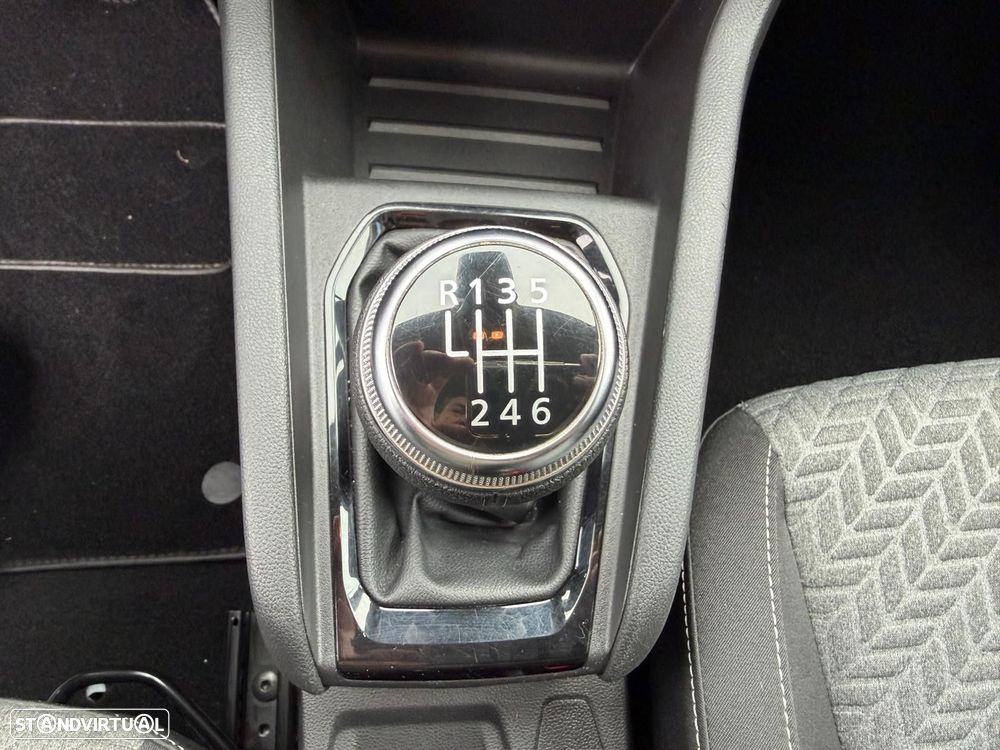 Renault Clio 1.0 TCe Evolution - 22