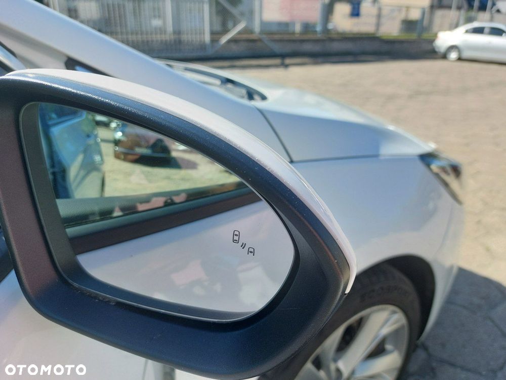 Opel Astra - 9