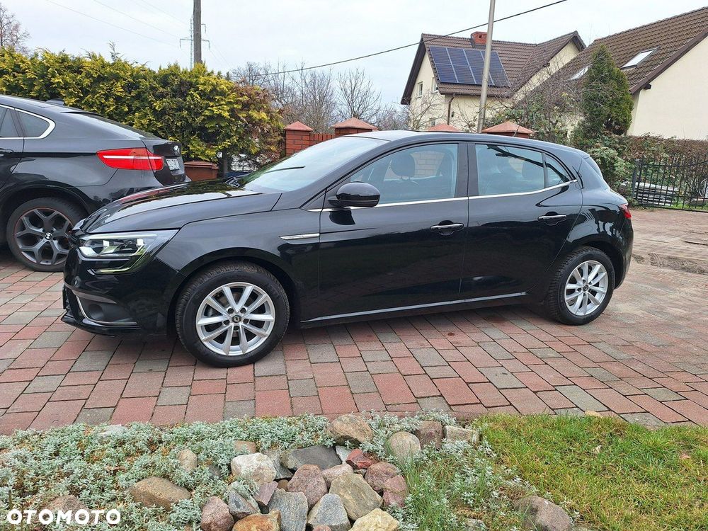 Renault Megane ENERGY TCe 100 PLAY - 3