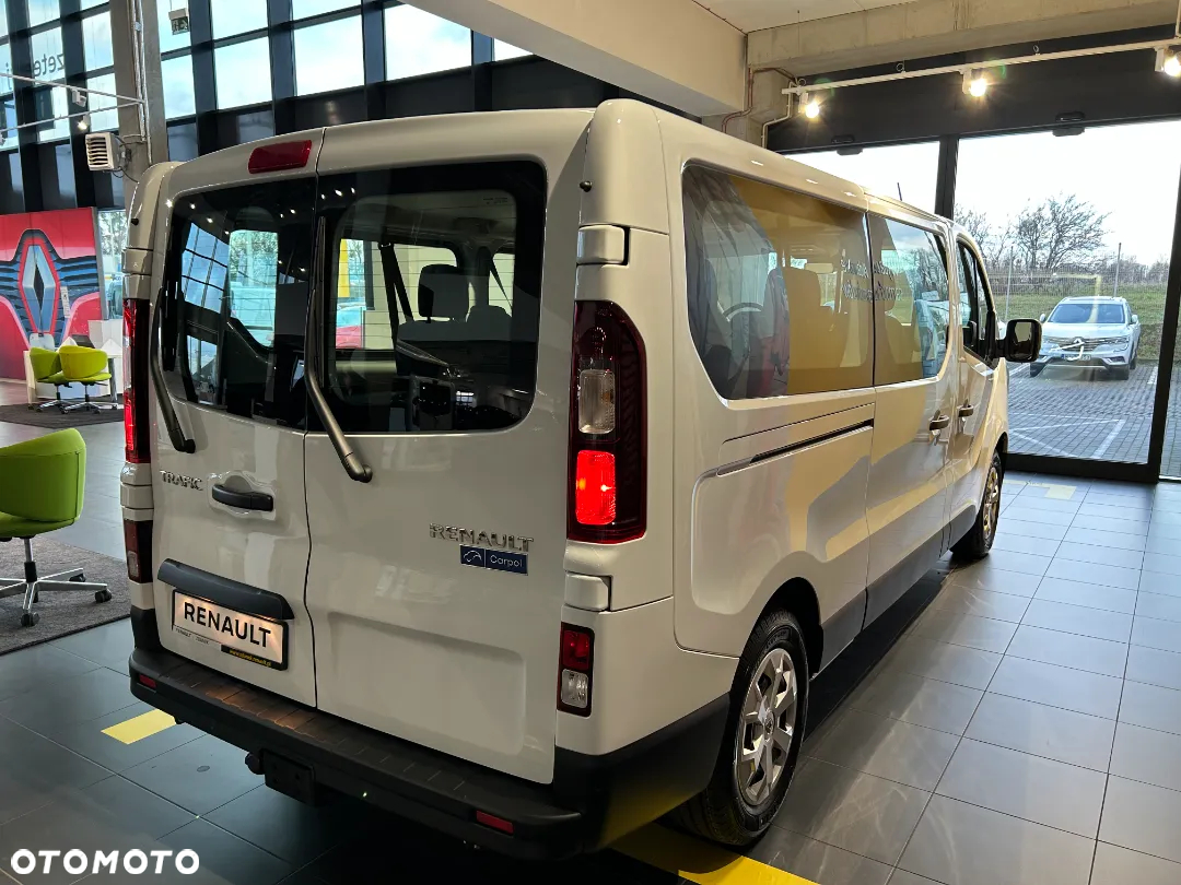 Renault Trafic - 14
