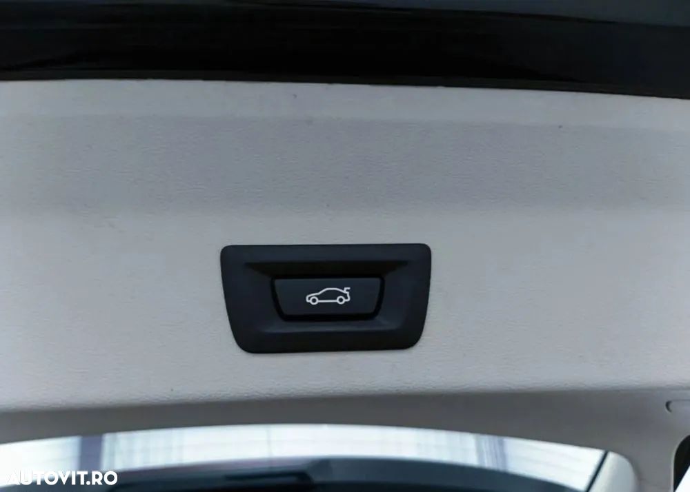 BMW X3 xDrive30e AT PHEV - 11