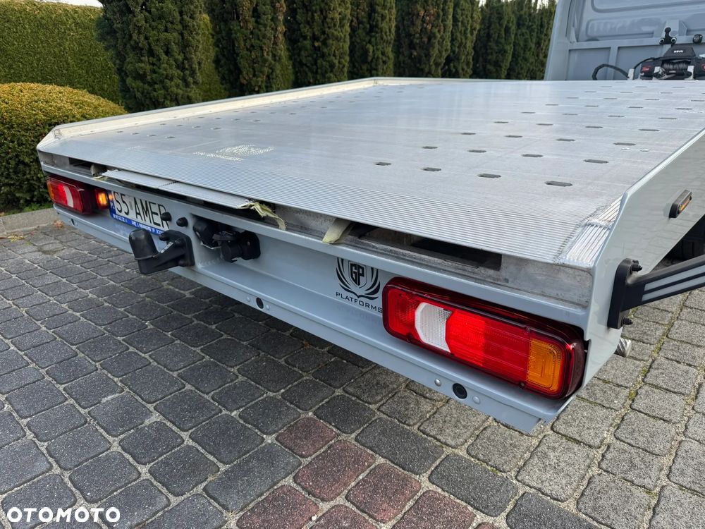 Iveco Daily 35-180 Hi-Matic - 35