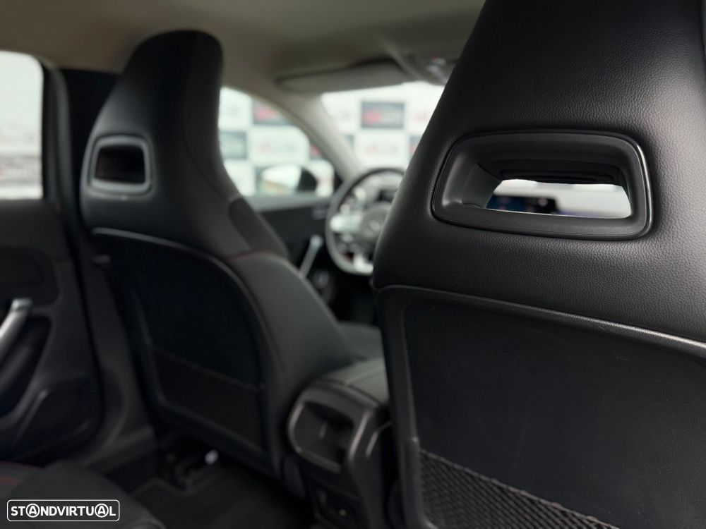 Mercedes-Benz A 250 e AMG Line - 59