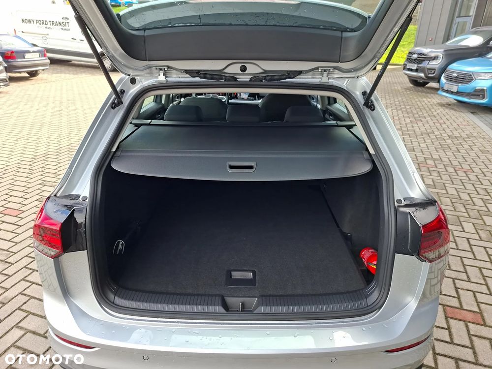 Volkswagen Golf VIII 2.0 TDI Life Plus - 12