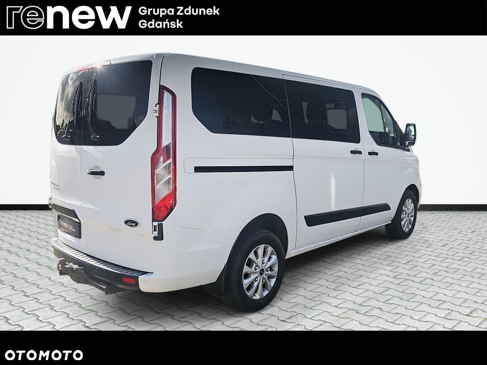 Ford Transit Custom - 8