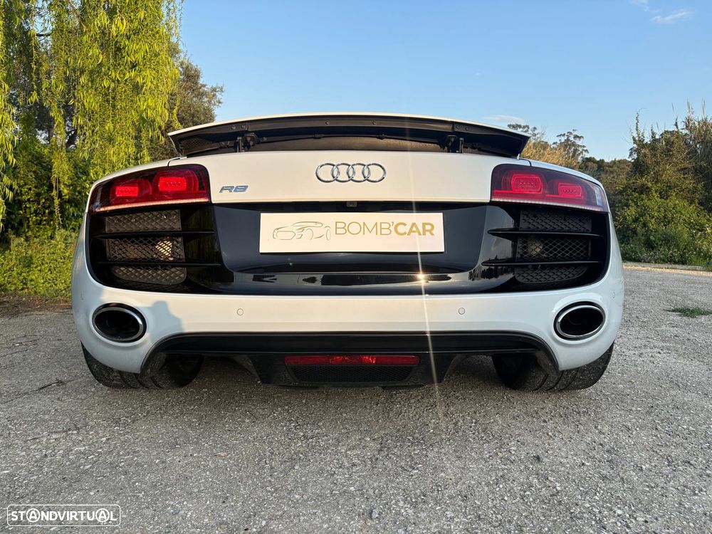 Audi R8 Coupé 5.2 FSI quattro R tronic - 33