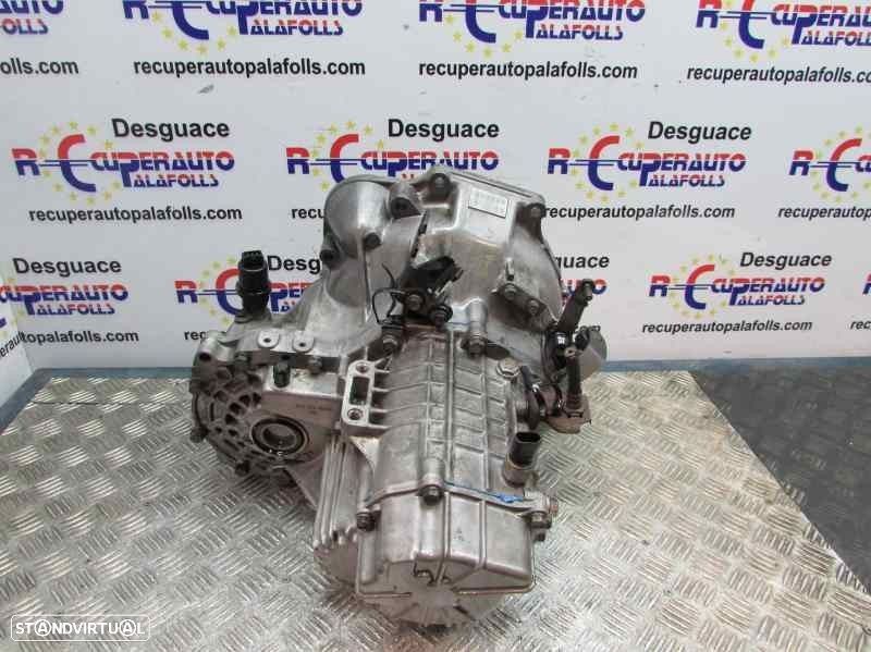 CAIXA VELOCIDADES MITSUBISHI SANTAMO 1999 - 3