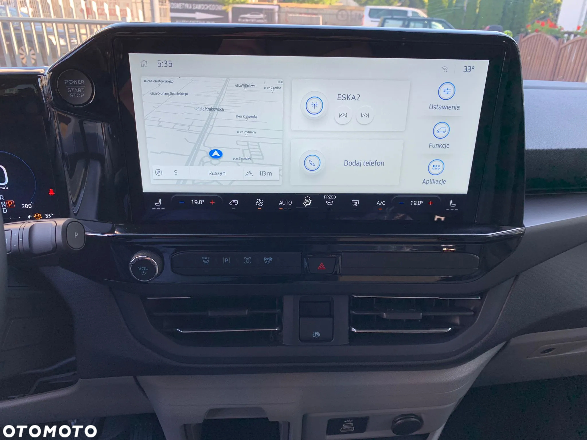 Ford Tourneo Custom 320 L2H1 VA Autm TitaniumX - 14