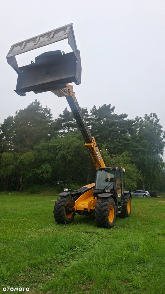 JCB 541-70 - 9