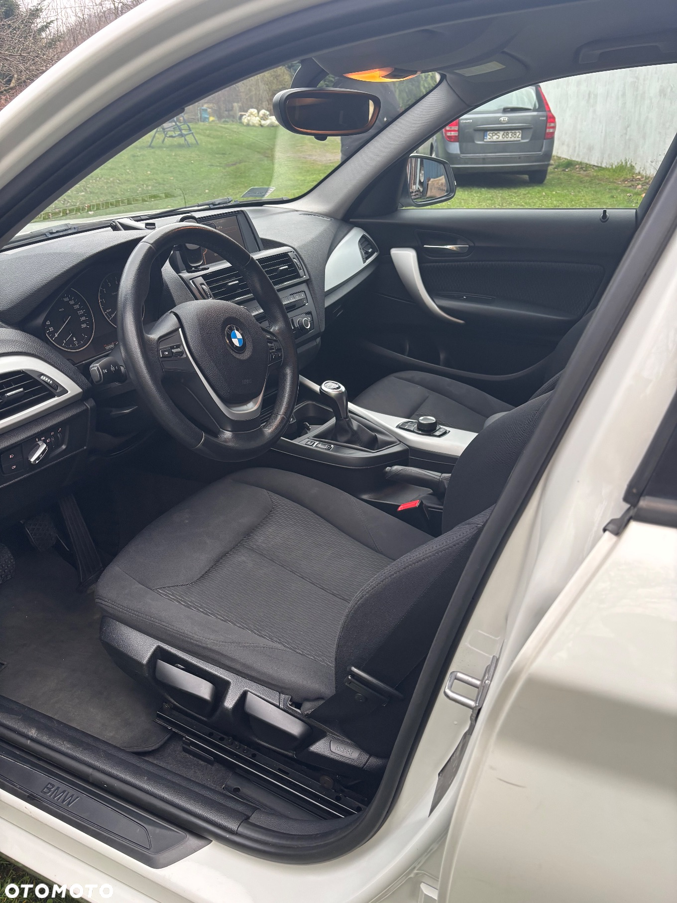 BMW Seria 1 114i - 8