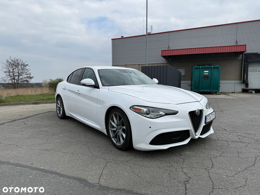 Alfa Romeo Giulia 2.0 Turbo 16V AT8 Veloce Ti - 1
