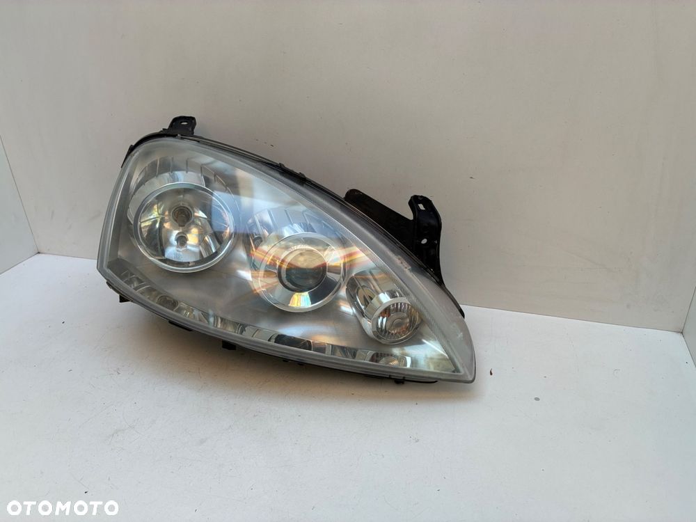 OPEL CORSA C LIFT SOCZEWKA LAMPA PRZÓD PRZEDNIA PRAWA  EUROPA 13237262 - 1