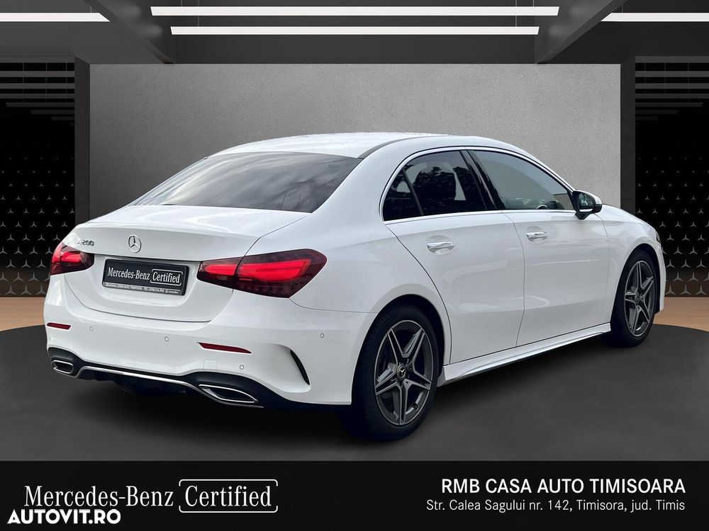 Mercedes-Benz A 200 Sedan MHEV 7G-DCT - 5