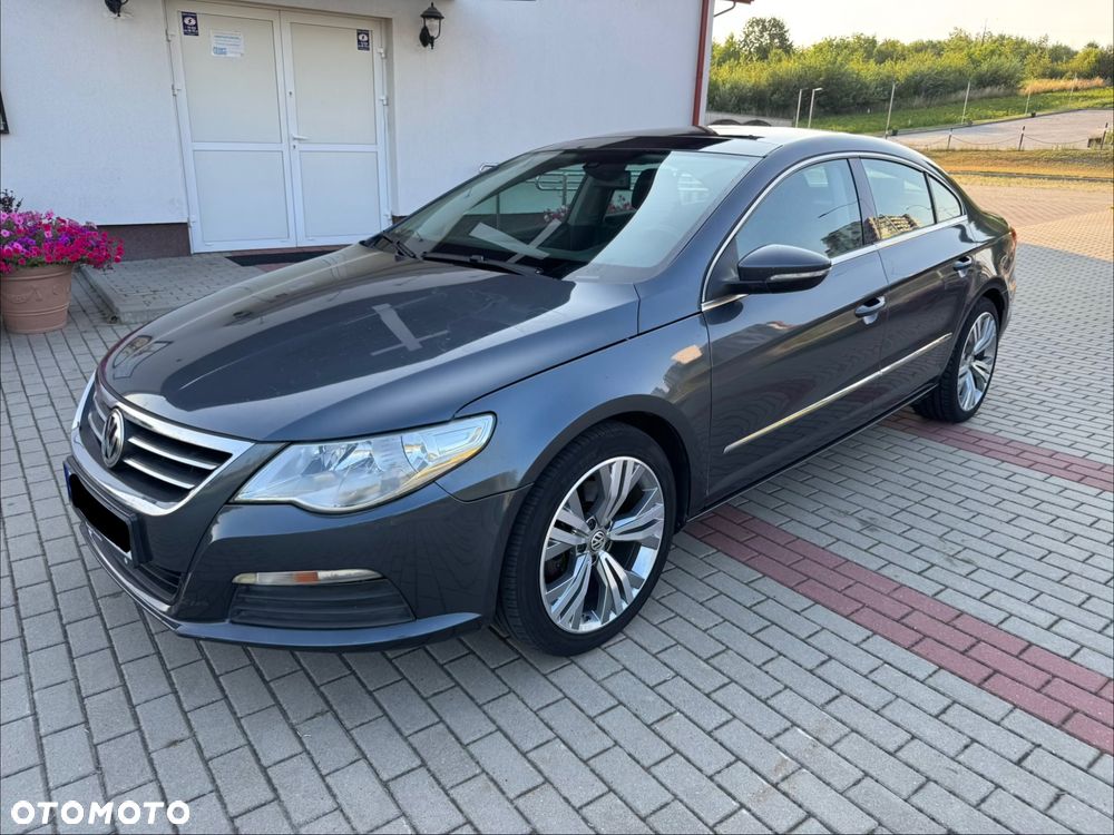 Volkswagen Passat CC - 1