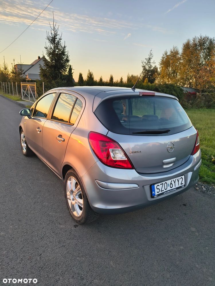 Opel Corsa - 4