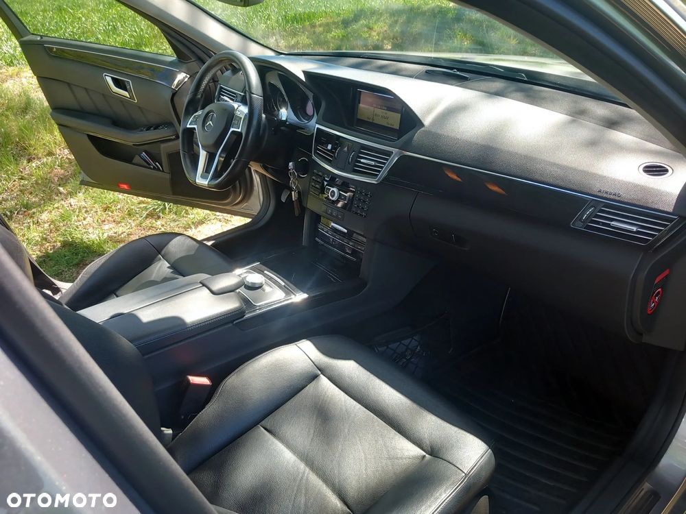 Mercedes-Benz Klasa E 250 CDI 4-Matic BlueEff Avantgarde - 14