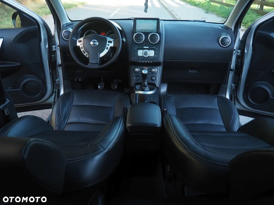 Nissan Qashqai+2 2.0 Tekna Premium - 14